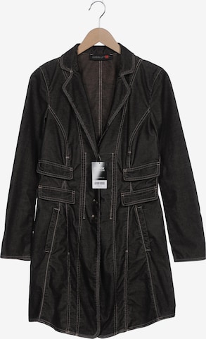 Minx Jacket & Coat in S in Brown: front