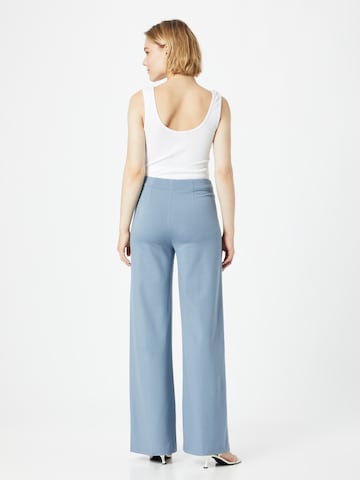 DRYKORN Boot cut Pleated Pants in Blue