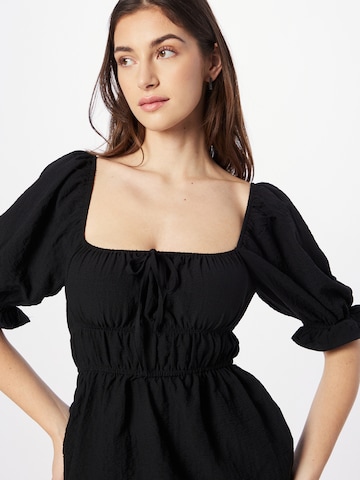 Bluză de la Dorothy Perkins pe negru