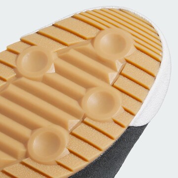 Sneaker bassa 'R71' di ADIDAS ORIGINALS in nero