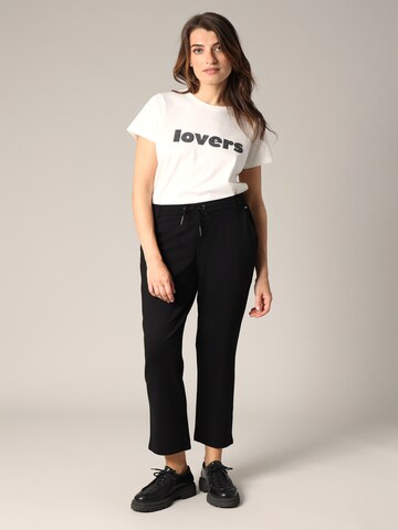 Regular Pantalon 'Vanida' Deeluxe en noir