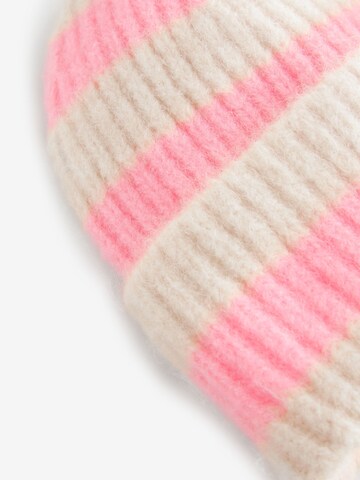 Next Beanie in Beige