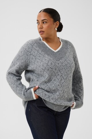KAFFE CURVE Pullover 'KCsigna' in Grau: Vorderseite