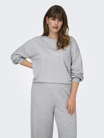 Sweat-shirt ONLY Carmakoma en gris