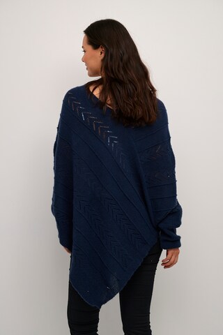 Cream Cape 'Holiday' in Blauw