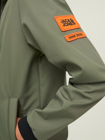 Jack & Jones Junior Between-Season Jacket in Green