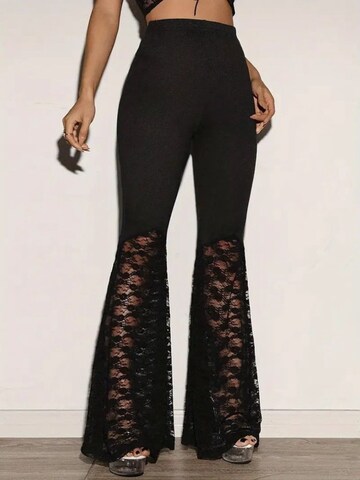 JANE's Regular Trousers in Black