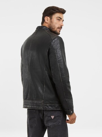 GUESS Übergangsjacke in Schwarz