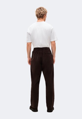 Regular Pantalon QS en marron