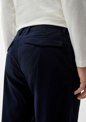 Tapered Pantaloni con pieghe di s.Oliver in blu