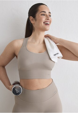 Bustino Reggiseno sportivo di Aim'n in beige