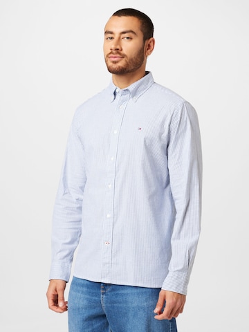 Coupe regular Chemise TOMMY HILFIGER en bleu : devant