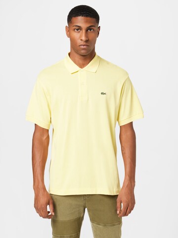 LACOSTE Regular fit T-shirt i gul: framsida