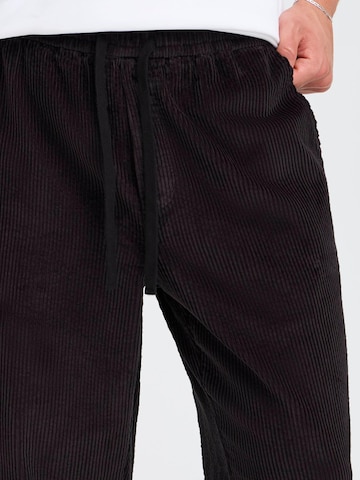 !Solid Loosefit Chinohose ' SDALANN ' in Schwarz