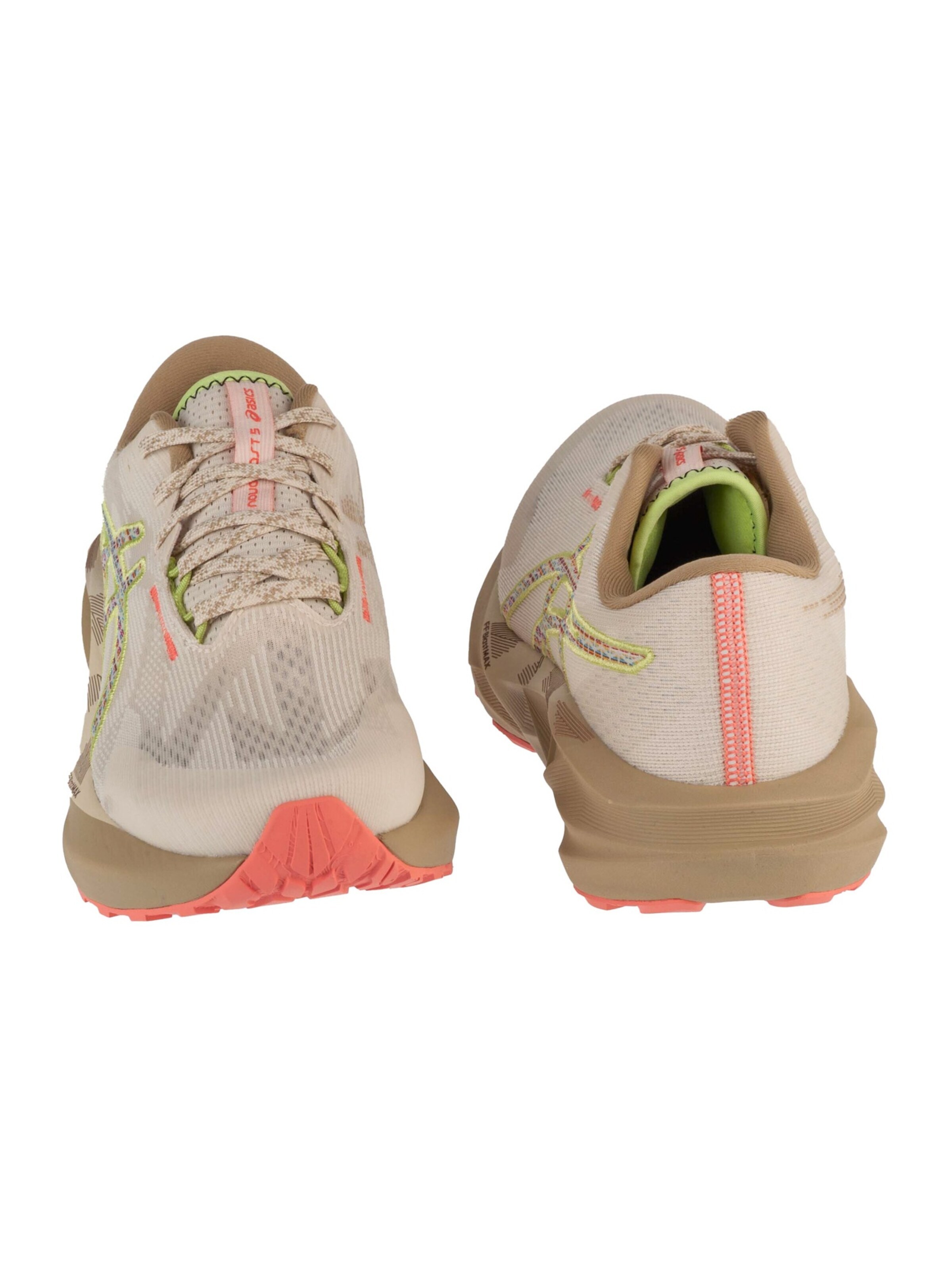 ASICS Running Shoes 'Novablast 5' in Beige