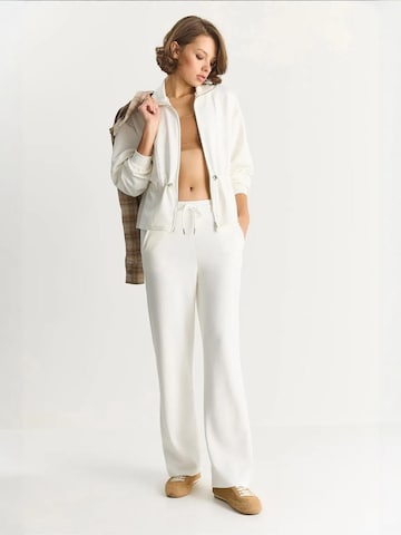 Bianco Lucci Joggingpak in Wit