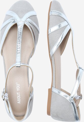 ABOUT YOU Ballerina 'Selma' in Silber