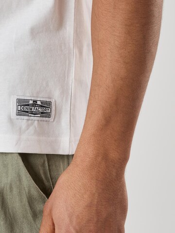 T-Shirt Denim Factory en blanc