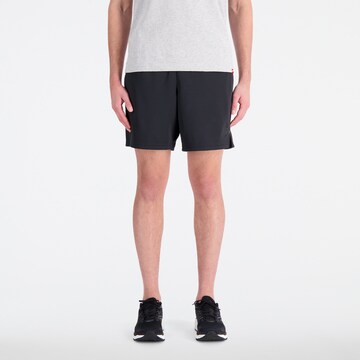 new balance Regular Workout Pants in Black: front
