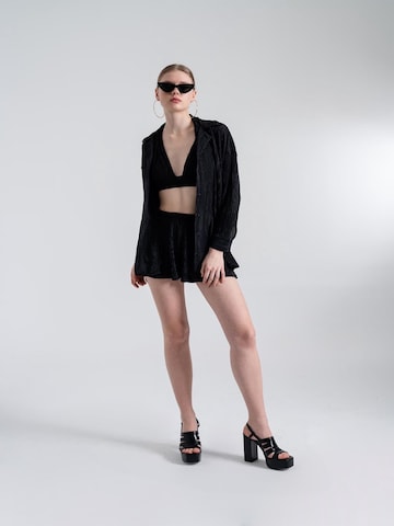 HOLLY LOLLY Blouse in Zwart