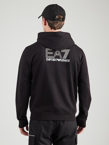 EA7 Emporio Armani Collegetakki värissä musta: etupuoli