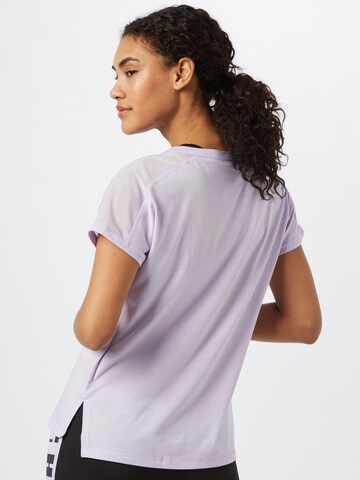 T-shirt fonctionnel 'Boyfriend' PUMA en violet