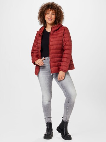 Veste mi-saison 'TAHOE' ONLY Carmakoma en marron