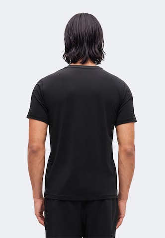 Tricou funcțional 'ADVENTURE' de la THE NORTH FACE pe negru