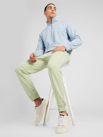 GANT Tapered Broek in Groen