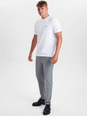 Dxnmxrk T-Shirt 'Casper' in Weiß