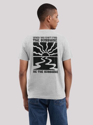 F4NT4STIC Shirt 'Be The Sunshine' in Grijs