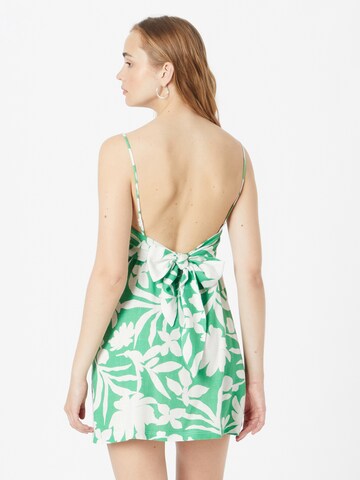 Rochie de vară de la TOPSHOP pe verde