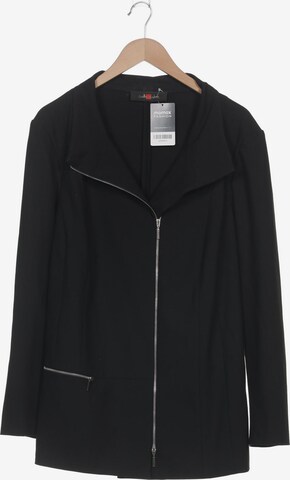 Sallie Sahne Jacket & Coat in XXXL in Black: front