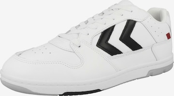 Hummel Sneakers in White: front