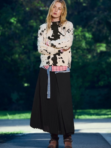 Pull-over Desigual en blanc : devant