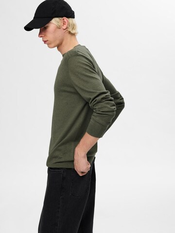 Regular fit Pullover 'Berg' di SELECTED HOMME in verde