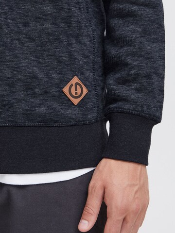 !Solid - Sweatshirt em azul