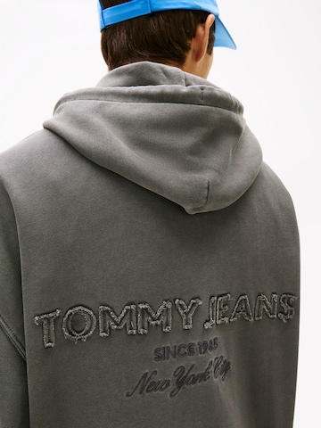 Sweat-shirt '90S NEW CLASSICS' Tommy Jeans en gris