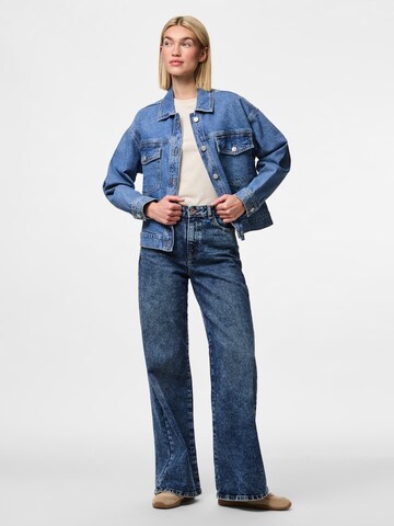 PIECES Between-season jacket 'PCElma' in Blue
