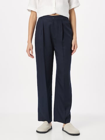 Lindex Loose fit Pleat-Front Pants 'Idun' in Blue: front