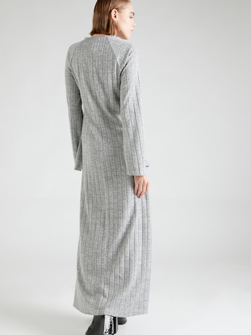 Robe TOPSHOP en gris