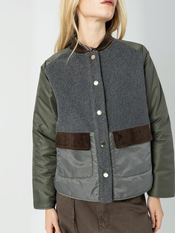 Coster Copenhagen Between-season jacket ' Courderoy ' in Mixed colours