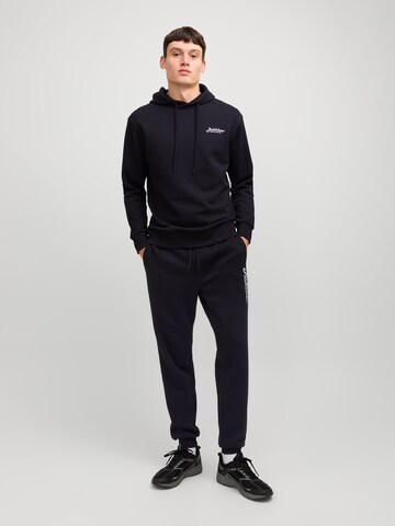 JACK & JONES Tapered Byxa 'JPSTGORDON' i svart
