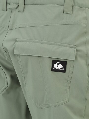 QUIKSILVER - Regular Calças de desporto 'ESTATE' em verde