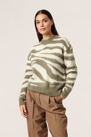 SOAKED IN LUXURY Sweater 'SLBates' in Green: front