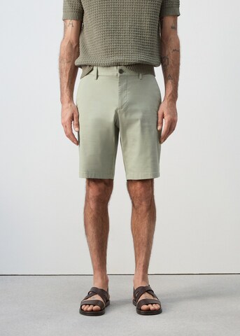 MANGO MAN Regular Shorts 'Gracia' in Grün: Vorderseite