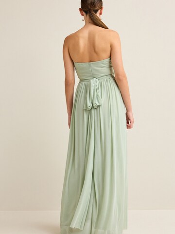 Next Kleid in Grün