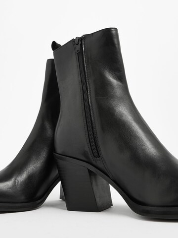 Cizme 'Forever Comfort®' de la Next pe negru