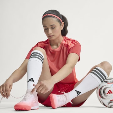 Chaussure de foot 'F50 Sparkfusion League' ADIDAS PERFORMANCE en rose