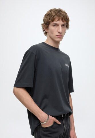 T-Shirt HUGO en gris